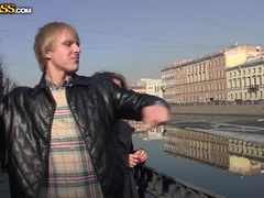 Aufs gesicht abspritzen, Lecken