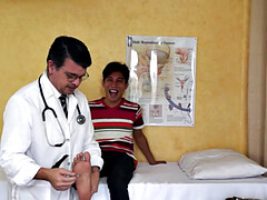 アジア人, 医者, 足フェチ, ゲイ