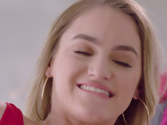 Блондинки, Минет, Парочка, Кончили внутрь, Собачьи, Сперма на лице, Наездница, Втроем