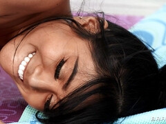 Brunette brune, Gode, Lesbienne, Chatte, Jouets