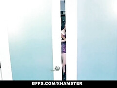 Habillées, Tir de sperme, Faciale, Partouze, Hard, Orgie, Pov, Adolescente