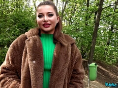 Leie, Blasen, Braunhaarige, Schwanz, Aufs gesicht abspritzen, Französisch, Im freien, Öffentlich