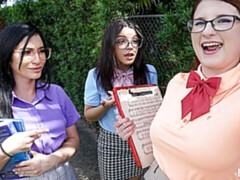 Bess Breast, Ella Cruz and Jasmine Vega are getting pleasure