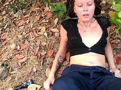 Большой член, Минет, Семяизвержение, Дрочка ногами, На природе, Молоденькие