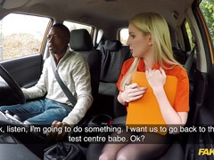 Lieveling, Grote mammen, Zwart, Blond, Diep in de keel, Hardcore, Interraciaal, Tieten likken