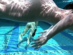 Jessica Lincoln and Lindsey Cruz's teen (18+) video by Underwater Show