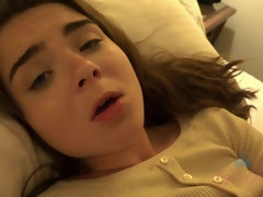 Blasen, Braunhaarige, Papi, Fingern, Freundin, Öl, Jungendliche (18+), Titten