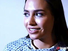 Desiree Night's Digital Delights: Episode 1 / 03.04.20