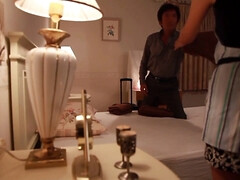 Asiatisch, Grosse titten, Schwanz, Massage, Milf, Öl