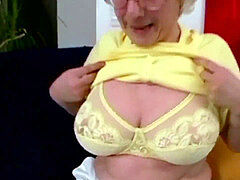 Was ist nur mit Oma los??!!