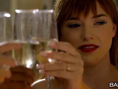 Asiatisch, Tussi, Schwarz, Blondine, Blasen, Braunhaarige, Lecken, Muschi