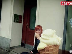 Amateur, Gros cul, Sucer une bite, Plantureuse, Tir de sperme, Hard, Seins naturels, Public