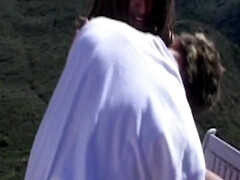 Красотки, Большие сиськи, Черные, Брюнетки, Секс без цензуры, Обнаженные, На природе, Влажная