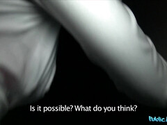 Enthousiasteling, Kont, Pijpbeurt, Rondborstig, Buiten, Openbaar, Tieten likken, Vrouw