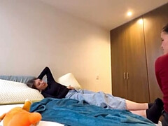 Couple, Pieds, Femme dominatrice, Fétiche, Hd, Humiliation, Fille latino, Culottes ou slips