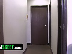 Блондинки, Минет, Сперма на лице, Каблуки, Лизание, В офисе, Киски, Молоденькие