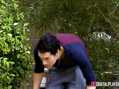 Arschlecken, Bad, Grosser schwanz, Küche, Im freien, Piercing, Kurzes haar, Tätowierung