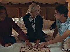 In den arsch, Grosser schwanz, Blondine, Blasen, Doppelpenetration, Hd, Rasiert