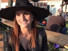 ビッチ, 茶髪の, 気狂い, アウトドア, ハメ撮り, 公共, ヤリマン, オッパイの