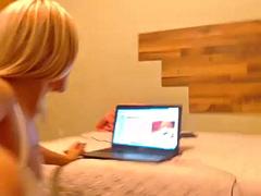 Tussi, Grosse titten, Blondine, Masturbation, Milf, Solo, Titten, Netzkamera