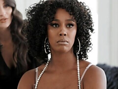 Culo grande, Penetracion con dedos, Interracial, Besar, Lamidas, Lencería, Afeitado, Medias largas