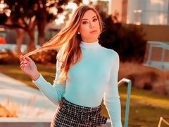 Anal, Cul, Sucer une bite, En levrette, Branlette thaïlandaise, Embrassement, Élève, Adolescente