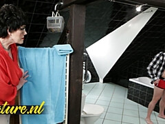 フェラチオ, エロ熟女, はじめて, 眼鏡, 毛深い, 母, ラフ, スパイ