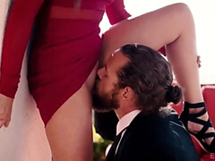 Grote kont, Grote mammen, Bruinharig, Diep in de keel, Hd, Buiten