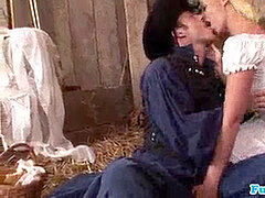 In den arsch, Europäisch, Bauernhof, Klaffend, Masturbation, Tätowierung