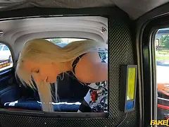 Pijpbeurt, Auto, Sperma, Handbeurt, Hd, Interraciaal, Naakt, Rijden