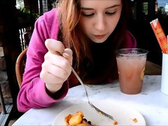 Nahaufnahme, Tanzen, Faustfick, Masturbation, Orgasmus, Öffentlich, Solo, Weibliche ejakulation