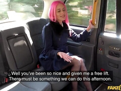 Sex in the cab with pink-haired Roxy Lace