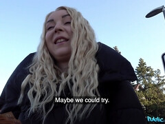 Leie, Amerikanisch, Blondine, Blasen, Natürlichen titten, Im freien, Muschi, Rock