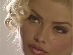 Chica, Rubia