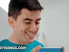 アナル, 浴室, デカチン, 口内発射, チン, 手コキする, 天然, 馬乗り