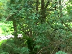 Blasen, Braunhaarige, Aufs gesicht abspritzen, Deutsch, Hd, Im freien, Öffentlich, Flotter dreier