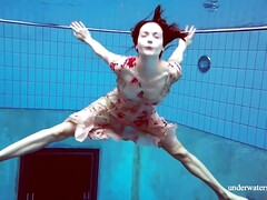 Tussi, Grosser arsch, Hd, Pool, Muschi, Jungendliche (18+), Titten, Unter wasser