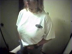 Большие сиськи, Огромные размеры, Сиськи, Подглядывание