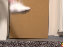 Amateur, Sucer une bite, En levrette, Faciale, Branlette thaïlandaise, Huilée, Pov, Mouillée