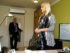 Blonde, Sucer une bite, Tchèque, En levrette, Hd, Léchez, Rasée, Nénés