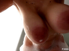 Busty Wet Yonia – Bathtub - Big natural tits takes a bath