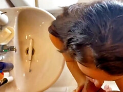 Grosse bite, Mignonne, En levrette, Fait maison, Pov, Chatte, Adolescente, Nénés