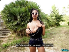 Amateur, Tetas grandes, Morena, Polla, Corridas faciales, Latina, Al aire libre, Público