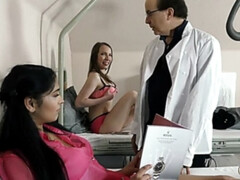 18 летние, Брюнетки, Сперма на лице, Фетиш, Хд, Реалити, Молоденькие, Втроем