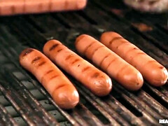 Gros cul, Grosse bite, Gros seins, Brunette brune, Tir de sperme, Faciale, Hd, Adolescente