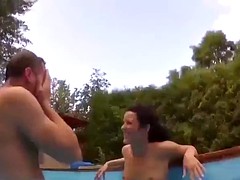 Verga grande, Corridas, Masaje, Piscina, Sorpresa