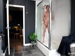 Mooie dikke vrouwen, Grote kont, Gezichtzitten, Orgasme, Orgie, Mager, Trio, Tieten likken