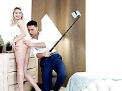 Slaapkamer, Grote lul, Blond, Hondjeshouding, Natuurlijke tieten, Mager, Tiener, Tieten likken