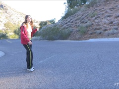 En gros plan de très près, Extrême, Massage, Masturbation, Monstre, Orgasme, Secrétaire, Solo