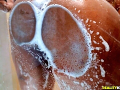 素人, 浴室, 黒人, フェラチオ, チン, ヨーロピアン, 自然山雀, 濡れ